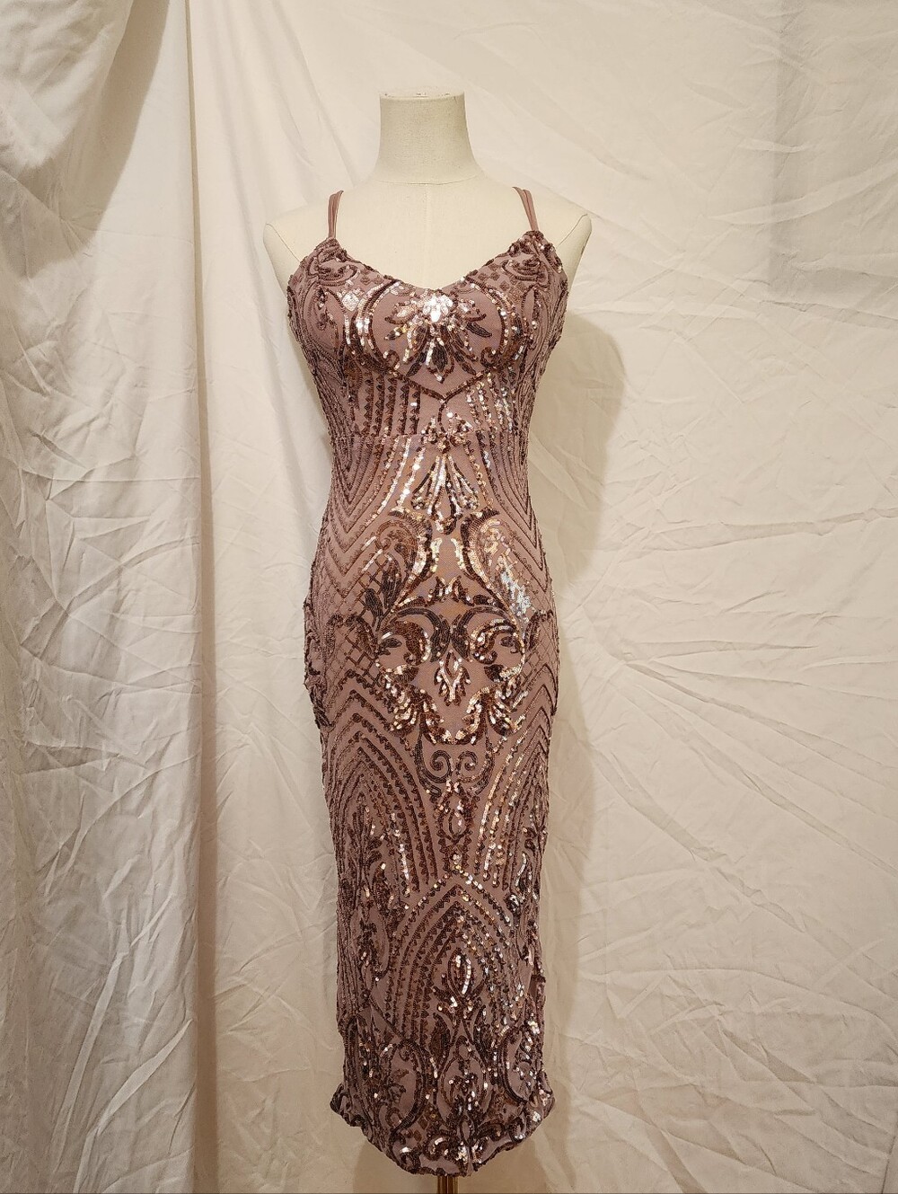 Windsor Mauve Sequin Midi Dress